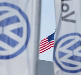 Με δωροκάρτες αξίας 1000 δολαρίων αποζημιώνει τους Αμερικανούς η Volkswagen 