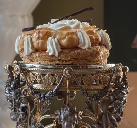 Το πιο "αφροδισιακό" κλασικό γαλλικό γλυκό από τον Στέλιο Παρλιάρο: Υπέροχο Σεντ Ονορέ!  