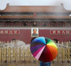 Κίνα: Τιμώρησαν 26.900 δημόσιους υπάλληλους γιατί έκαναν γάμους & κηδείες υπερπαραγωγές
