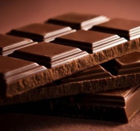 Ε, ναι! Όσοι τρώνε σοκολάτα είναι πιο έξυπνοι! Το λένε σοβαροί επιστήμονες