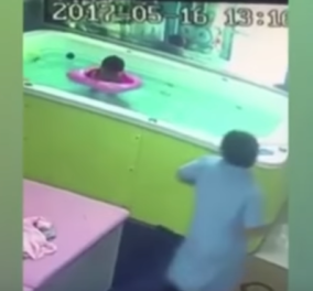 Γλύτωσε τελευταία στιγμή από πνιγμό ένα αγοράκι στην Κίνα -Αναποδογύρισε η κουλούρα του στην πισίνα παιδότοπου (Βίντεο)