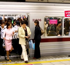 Τα πρώτα βαγόνια τρένου αποκλειστικά για γυναίκες στην Κίνα - Στόχος η ευαισθητοποίηση γύρω από γυναικεία θέματα
