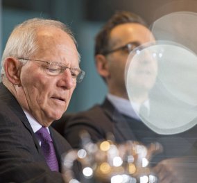 Αυστηρή κριτική του γερμανικού τύπου στον Σόιμπλε: «Αδίστακτος διαπραγματευτής του ευρώ»