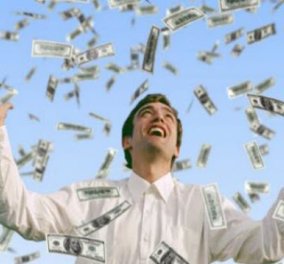 Ο πιο τυχερός άνθρωπος στον κόσμο: Κέρδισε 24 εκατομμύρια στο λαχείο και το έμαθε λίγο πριν τα χάσει