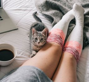 Πρέπει να κοιμάστε με τις κάλτσες- Βελτιώνουν θεαματικά τη σεξουαλική ζωή των ζευγαριών