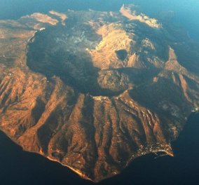 Μαγεία! - Όταν κοιτάς από ψηλά τα ηφαίστεια της Ελλάδας σε ένα εντυπωσιακό εναέριο βίντεο 