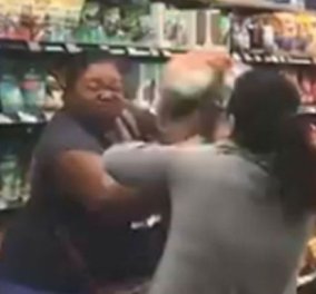 Κορωνοϊός: Τρεις γυναίκες πιάστηκαν στα χέρια μέσα στο σουπερμάρκετ - Το βίντεο έγινε viral!