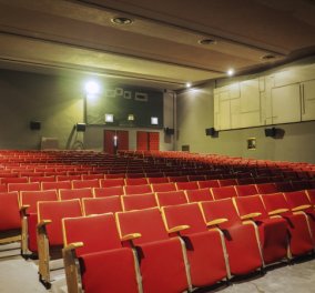 Απεγνωσμένη έκκληση Πανελλήνιας Ένωσης Κινηματογραφικών αιθουσών για το μέλλον των σινεμά
