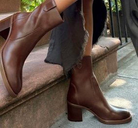 Οι 5 πιο άνετοι τύποι παπουτσιών για τη δουλειά: Λέμε «ναι» σε τετράγωνα, χαμηλά τακούνια & κομψά Mary Janes (φωτό)