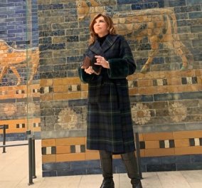 Στο μουσείο της Περγάμου η Μιμή Ντενίση μετά τη διεθνή πρεμιέρα του «Σμύρνη μου Αγαπημένη» στο Βερολίνο (φωτό)