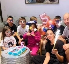 Ολυμπία Χοψονίδου - Βασίλης Σπανούλης: Η οικογενειακή φωτό με τα 6 τους παιδιά από τα γενέθλια της κορούλας τους