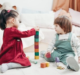 Χριστούγεννα 2022: Το eirinika σας βρήκε παιχνίδια για τους αγαπημένους, μικρούς σας μπόμπιρες  - Από 2 έως 7 ετών 