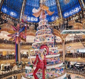 Galeries Lafayette: Χριστούγεννα στο Παρίσι με το ωραιότερο πολυκατάστημα που μόλις εγκαινίασε τη γιορτινή διακόσμηση (φωτό - βίντεο)