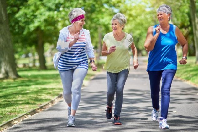 Έρευνα: Το περπάτημα κάνει καλό στις γυναίκες - Μειώνει κατά πολύ τις πιθανότητες εκδήλωσης καρδιακής ανεπάρκειας | eirinika.gr