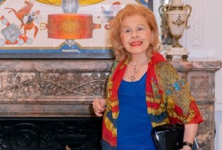 Ιουλία Λαλαγιάννη ή Julie του Hermès: Η σπουδαία καλλιτέχνης που έφτιαξε τα ελληνικά μαντήλια του διάσημου οίκου - (Φωτό)