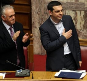 Α. Τσίπρας: ''Εδώ που βρισκόμαστε δεν υπάρχει δρόμος επιστροφής: Παίξατε την Ελλάδα στα ζάρια" (βίντεο)‏