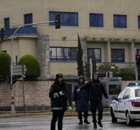 Τα όπλα της Ομάδας Λαϊκών Αγωνιστών πίσω από την επίθεση με Καλάσνικοφ στην πρεσβεία του Ισραήλ