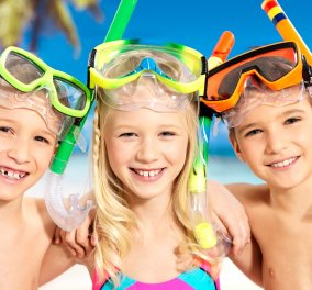 Οικογενειακές παραλίες στην Αττική: Που να κολυμπήσετε με τα παιδιά σας