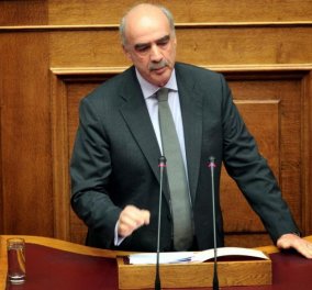 Βίντεο: Βαγγέλης Μεϊμαράκης: «Ψηφίζουμε Ναι για να διασφαλίσουμε τη συμμετοχή της πατρίδας μας στο ευρώ» 