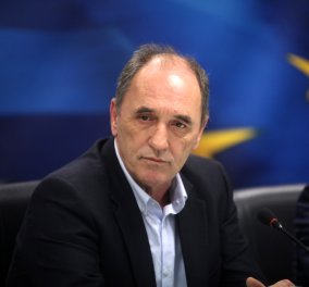 Γ. Σταθάκης: ''Αν η ΕΚΤ διατηρήσει τον ELA, τα ΑΤΜ θα βγάζουν 60 ευρώ ως την Παρασκευή''