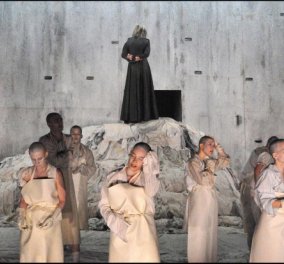 «Ιφιγένεια» με αίσιο τέλος στο Φεστιβάλ Επιδαύρου με την κορυφαία ηθοποιό Αμαλία Μουτούση   