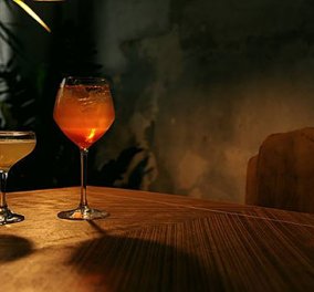 8 φρέσκα μπαράκια στις γειτονιές της Αθήνας: Wine bars, hip cocktails, απολαυστικά brunch και ρετρό café bar 