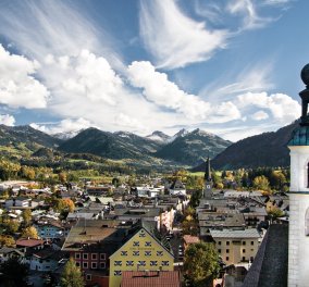 Ταξίδι στο Kitzbuhel: Ένα μαγευτικά διατηρημένο μεσαιωνικό χωριό στην Αυστρία 