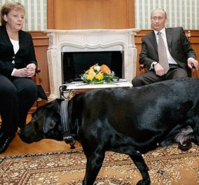 Vintage pic: Όταν το 2007 ο Πούτιν σε τετ α τετ με Μέρκελ έφερε τον μαύρο σκύλαρο του παρέα τους...