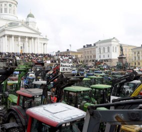 3.000 αγρότες, με πάνω από 600 τρακτέρ, απέκλεισαν το κέντρο του Ελσίνκι (Βίντεο)