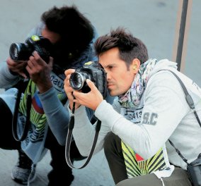 Μade in Greece ο Βλαδίμηρος Ρυς, ο φωτογράφος που καλύπτει σε όλο τον κόσμο την Formula 1   