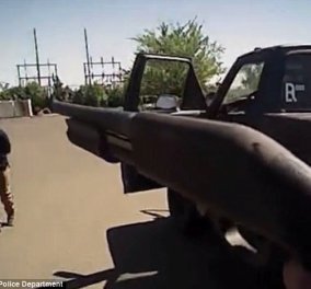 Προσοχή, σκληρές εικόνες - Βίντεο: Αστυνομικοί πυροβολούν 4 φορές άοπλο 19χρονο 