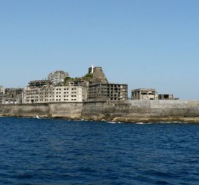 Hashima: Το νησί-φάντασμα στην μέση της θάλασσας - Κάποτε το πιο πυκνοκατοικημένο μέρος της Γης, σήμερα παντελώς έρημο  