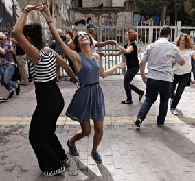 Good News: Η Αθήνα γίνεται «Μικρό Παρίσι» με 500 καλλιτέχνες να ζωντανεύουν τις γειτονιές της σε 40 σημεία