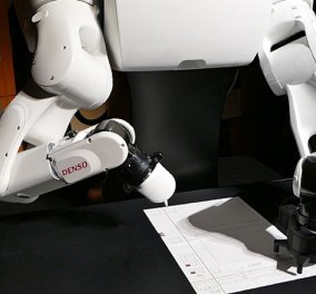 Το ρομπότ πιάστηκε αδιάβαστο - "Πάτωσε" στις εισαγωγικές εξετάσεις για το Πανεπιστήμιο και μάλιστα όχι μόνο μια φορά