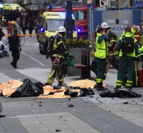 Τρομοκρατική επίθεση στη Στοκχόλμη: Φορτηγό έπεσε πάνω σε κόσμο-  4 νεκροί