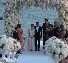Ονειρικός γάμος Εβραίων στη Μύκονο: 10 βιολίστριες, 3 τραγουδιστές live & χιλιάδες λουλούδια με φόντο την παραλία της Ελιάς