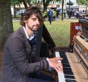 Ερωτευμένος πιανίστας έπαιζε 48 ώρες για να φέρει την αγαπημένη του πίσω - τον έδειραν & διέκοψε φωτό – βίντεο