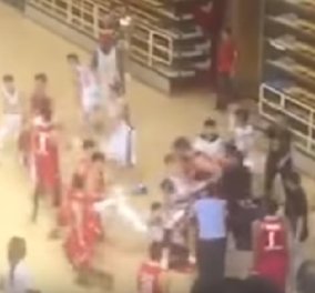 Απίστευτο βίντεο: Μπουνιές κλωτσιές σε αγώνα μπάσκετ για το κινέζικο πρωτάθλημα 