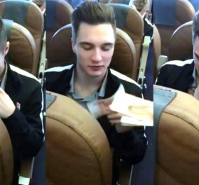 Βίντεο: Και ο χαζοβιόλης της ημέρας: 19χρονος ποδοσφαιριστής σκουπίζει τη μύτη του με χαρτονόμισμα 