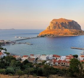 ΒΙΝΤΕΟ: Από ψηλά το ωραιότερο "οικόπεδο" της Ελλάδας- Η Μονεμβασιά σε όλο της το μεγαλείο