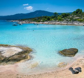 Διάπορος Χαλκιδικής: Το άγνωστο μικρό εξωτικό νησάκι της Ελλάδας - Μαγικό βίντεο στα καταγάλανα νερά