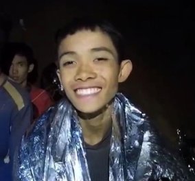 Παγκόσμια χαρά: Βγήκαν σώα  τα πρώτα τέσσερα παιδιά από το σπήλαιο στην Ταϊλάνδη -  Όλα τα παιδιά είναι καλά στην υγεία τους (φωτο-βιντεο) 