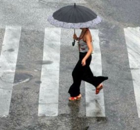 Πάρτε ομπρέλα: Από τον καύσωνα και τους 40 βαθμούς στις βροχές και στις καταιγίδες