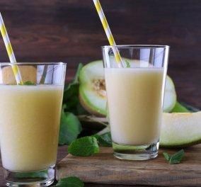 H Νένα Ισμυρνόγλου μας προτείνει το πιο ενεργειακό ρόφημα: Smoothie με πεπόνι, αβοκάντο, γάλα και καρύδια 