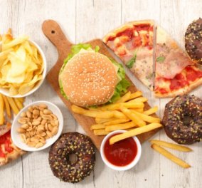 Η μεσογειακή διατροφή σώζει από την κατάθλιψη - Μακριά από το fast food!