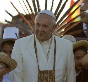 Βατικανό: Ο πάπας Φραγκίσκος αγιοποίησε σε μια λαμπρή τελετή δύο αμφιλεγόμενες προσωπικότητες (φώτο- βίντεο)