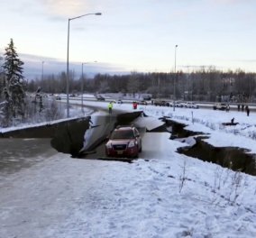 Καταστροφικός σεισμός 7 ρίχτερ στην Αλάσκα: Άνοιξε η γη στα δύο (φωτό)