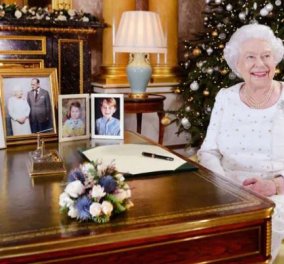 Η βασίλισσα Ελισάβετ εύχεται στο βασίλειο της «Καλά Χριστούγεννα» - Δείτε την φωτογραφία που δημοσίευσε το Παλάτι