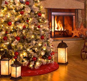 Οι οδηγίες της πυροσβεστικής για ασφαλές χριστουγεννιάτικο δέντρο: Τα φώτα - το τζάκι...
