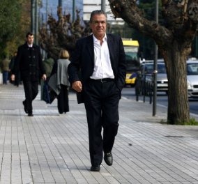 Παραιτήθηκε από βουλευτής ο Αργύρης Ντινόπουλος - Ξανά υποψήφιος δήμαρχος στα Βριλήσσια